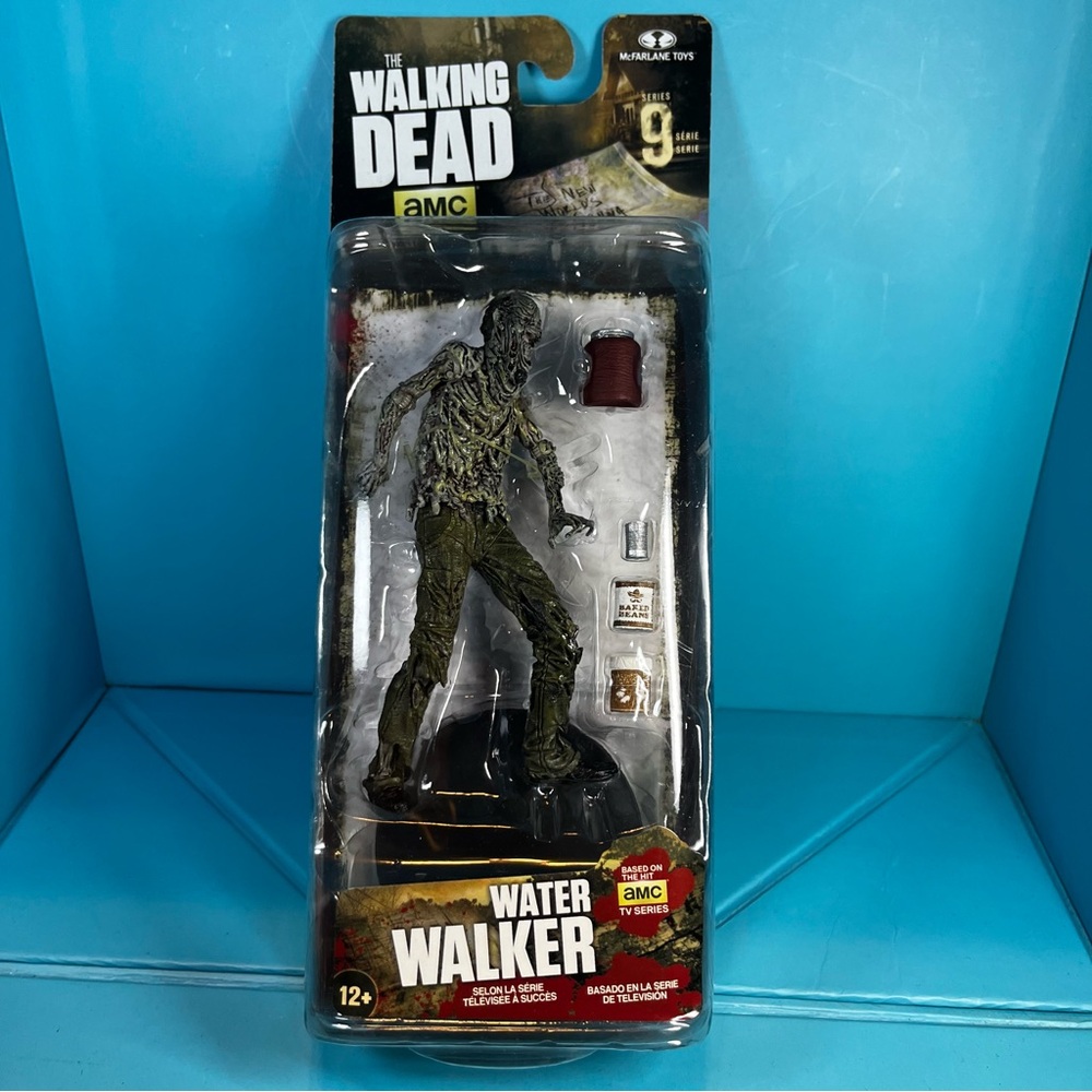 McFarlane Toys - The Walking Dead - Series 9 - Water Walker Figure
